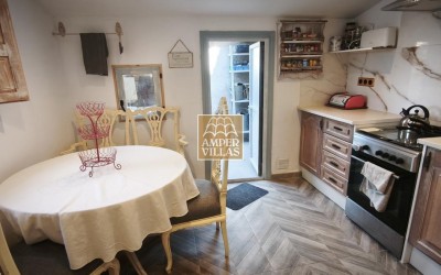 Деревенский дом в Альтеа-ла-Велья, двухэтажный, с несколькими террасами